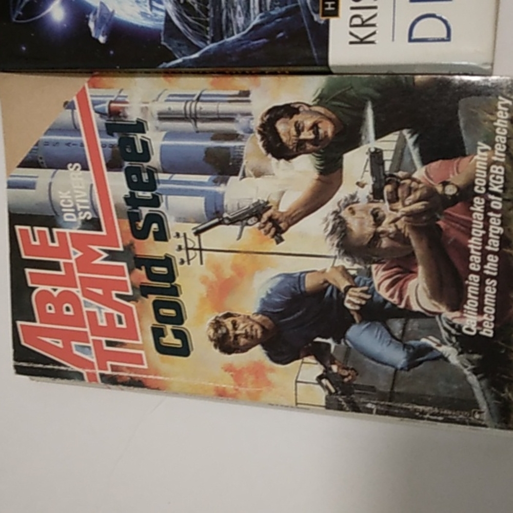 Bundle books - Picture 6 of 7